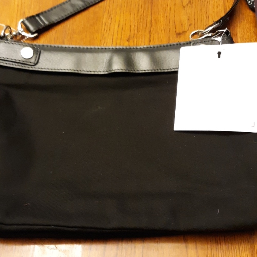 Thirty-One purse